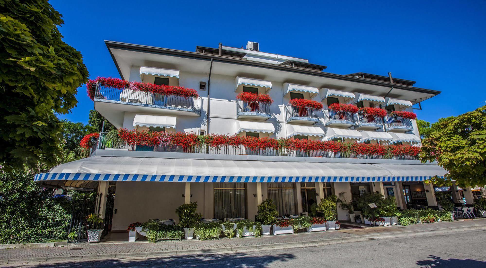 Venezia E La Hotel 3*